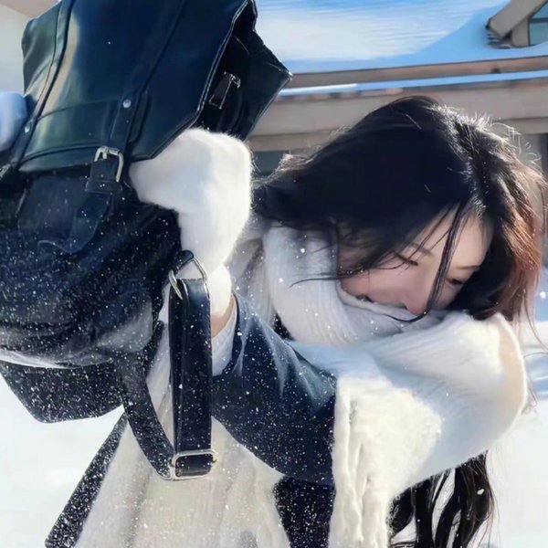 索女罗拉